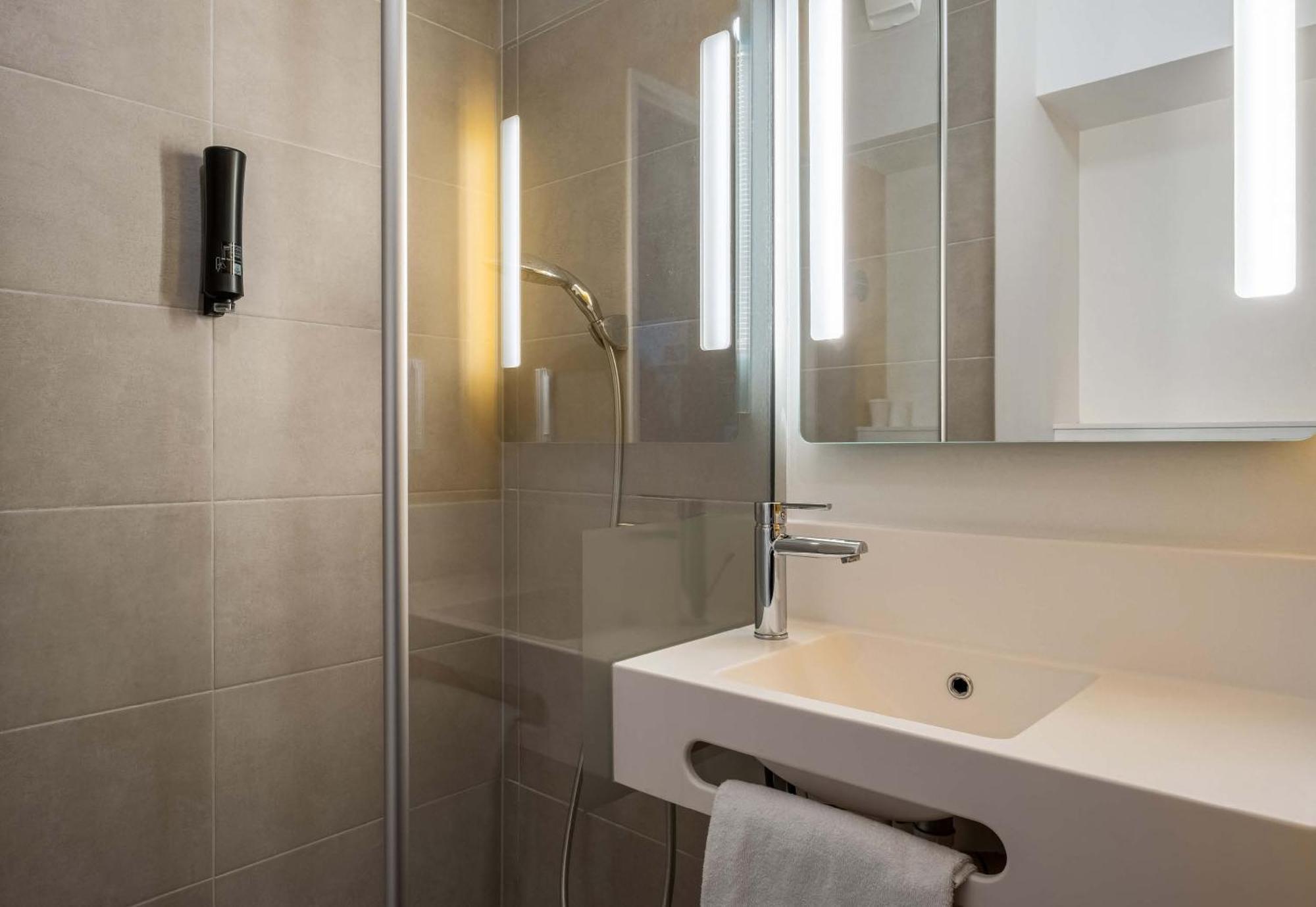 B&B Hotel Evian Publier Kültér fotó